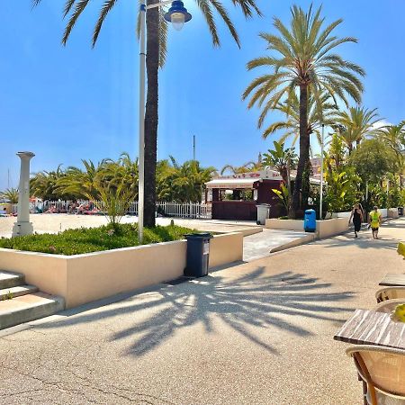Studio Avec Jardin - Garage - 500M Des Plages Мантон Екстер'єр фото